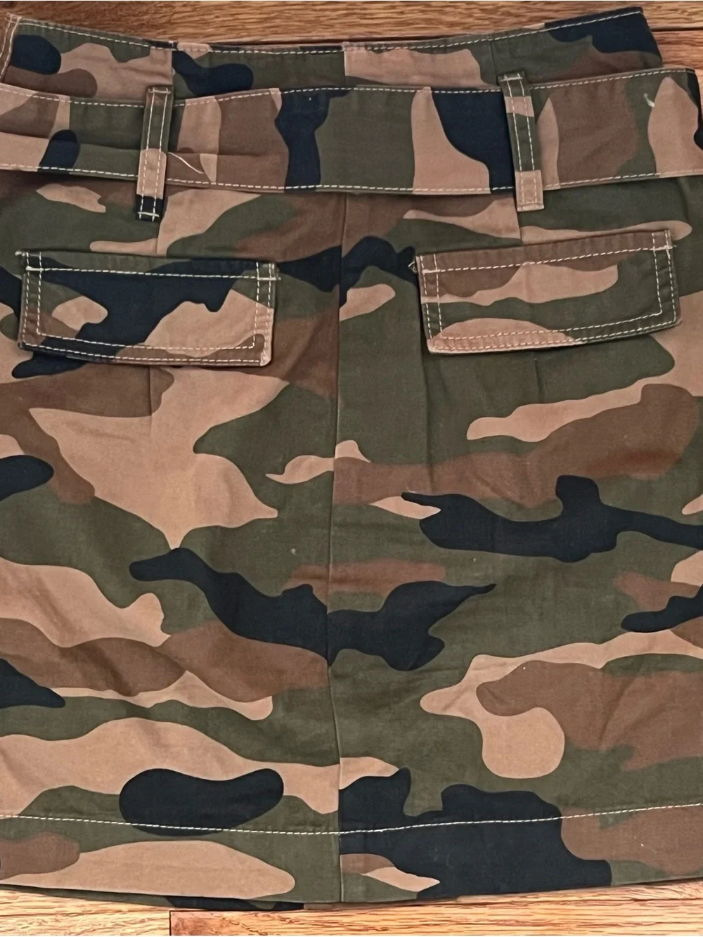 H&M Divided Camouflage Mini Skirt in Brown and Green